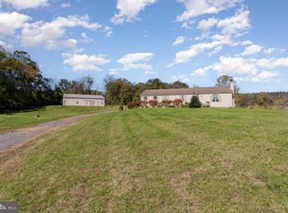 958 Paradise Rd, New Bloomfield, PA 17068