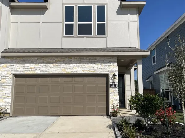 12626 Blue Catfish Ln, Cypress, TX 77433