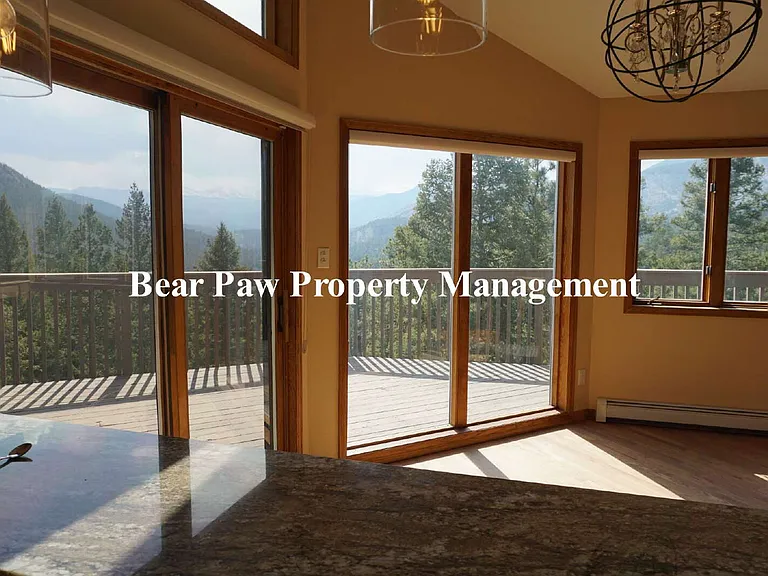 3913 Mountainside Trl — Photo 9