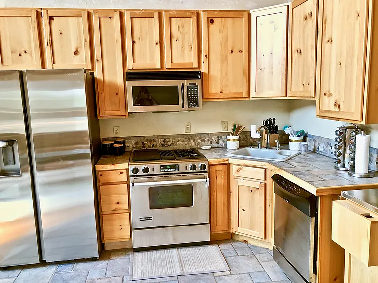 353 Chaparral Way — Photo 21