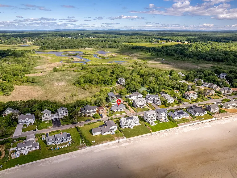240 Island Beach Rd — Photo 32