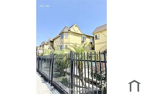 15556 Nordhoff St Photo 1