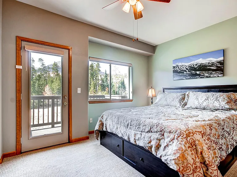 Third floor bedroom with deck outside
