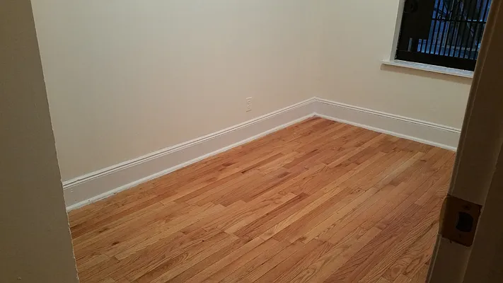 Rented by Chartwell Manhattan Realty | media 11