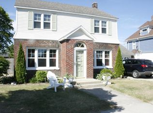 427 S 3rd St, Rogers City, MI 49779