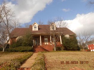 310 Tutwiler Dr, Trussville, AL 35173