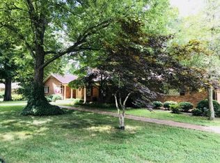 921 Hanford Rd, Graham, NC 27253