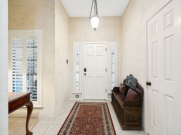 5th image of 1000 Balfour Dr