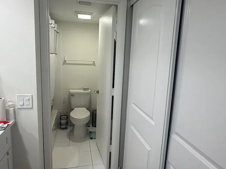 1200 NW 87th Ave #115 — Photo 12