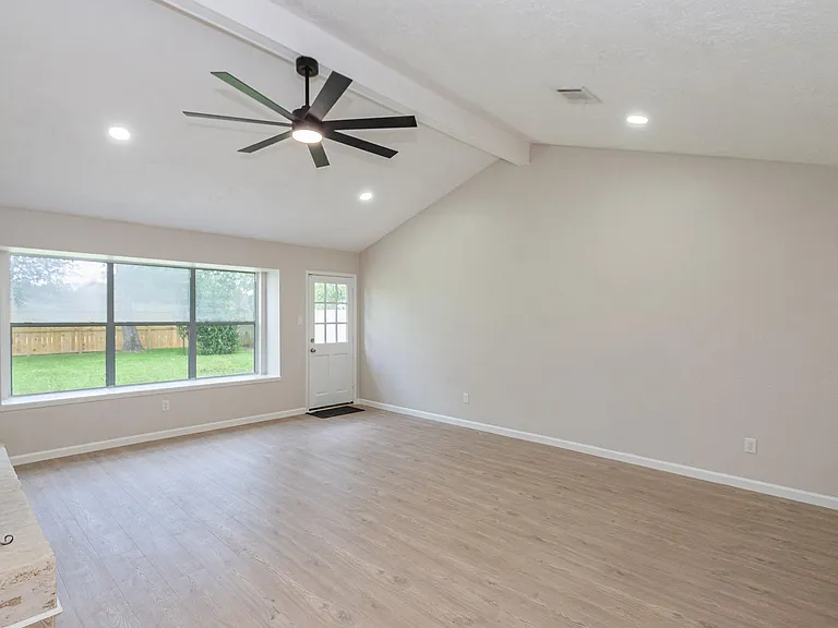 16911 Bougainvilla Ln — Photo 11