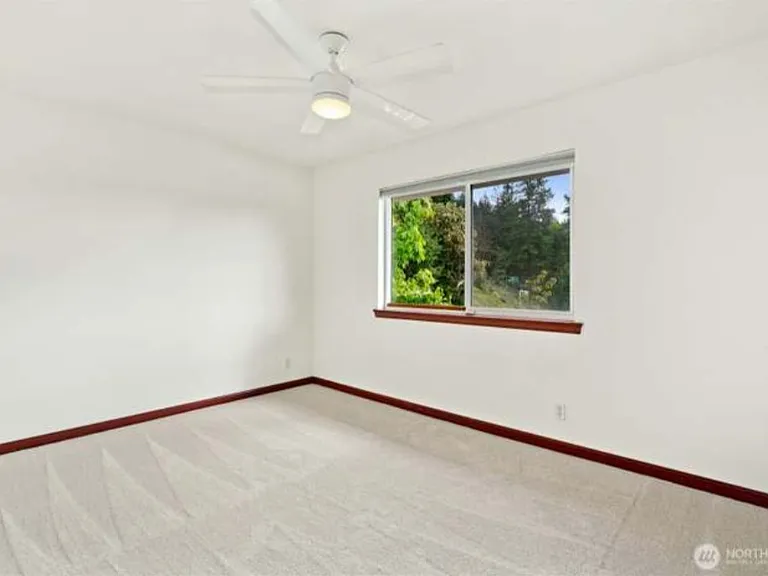 1447 NE 166th Ct #1 — Photo 31