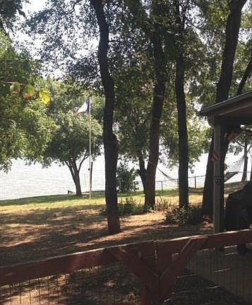 5th image of 4105 Lakeshore Dr