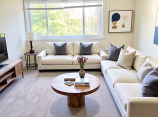 3322 12th St SE #103, Washington, DC