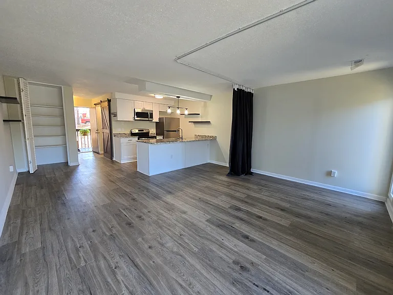 3071 Huntleigh Dr — Photo 10