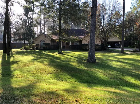 2051 Timbergreen Cir, Magnolia, TX 77355