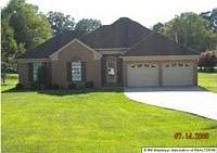 1st image of 215 Hickory Ln