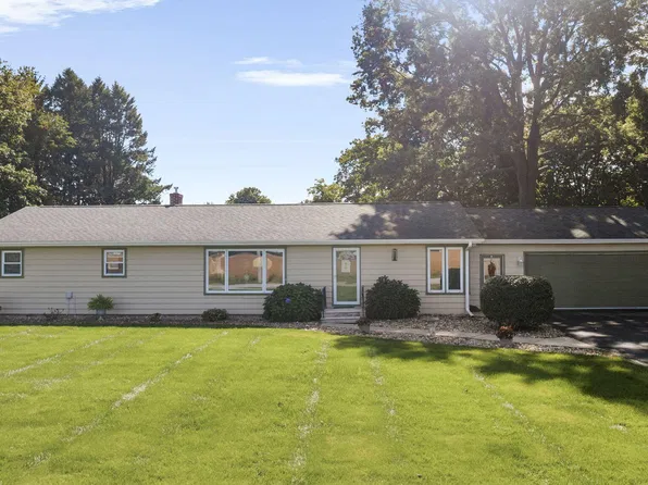 412 W 250 S, La Porte, IN 46350