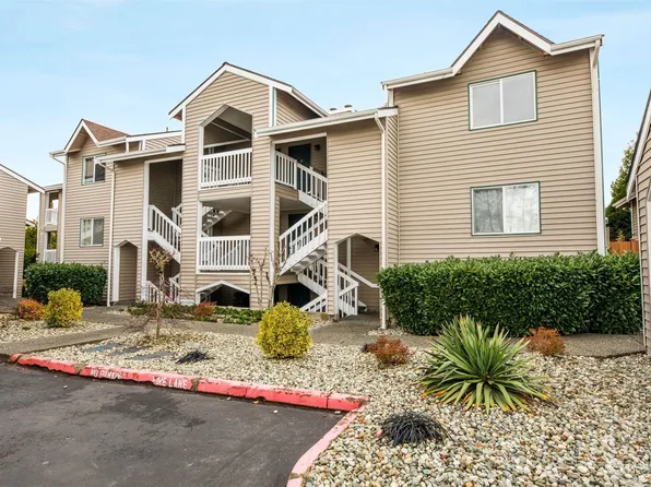 1410 W Casino Road #18, Everett, WA 98204