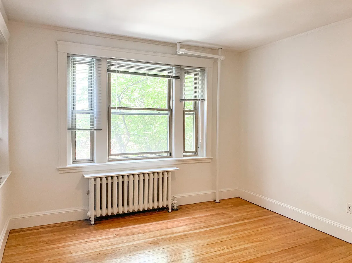 Building Photo - 52 Garden St #20
