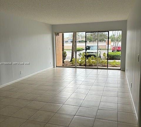 2nd image of 8977 Wiles Rd APT 103