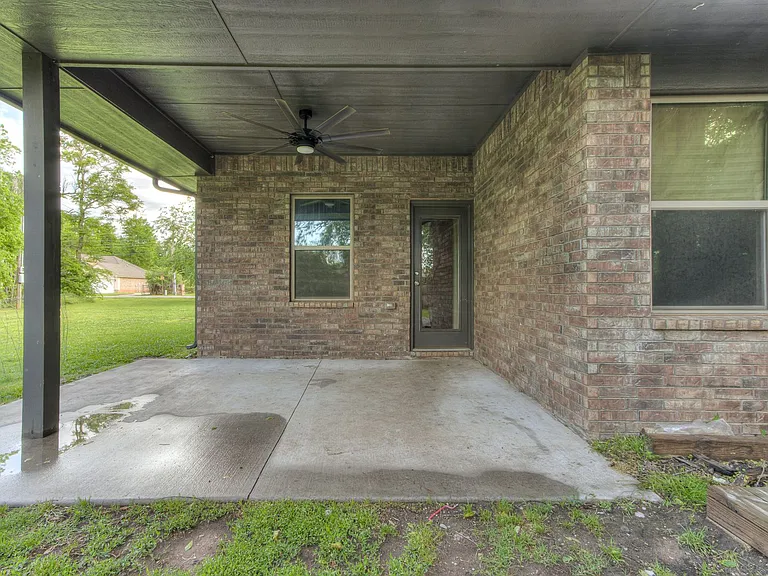 6304 NW 32nd St — Photo 28