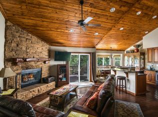 26407 Thunderbird Dr, Lake Arrowhead, CA 92352