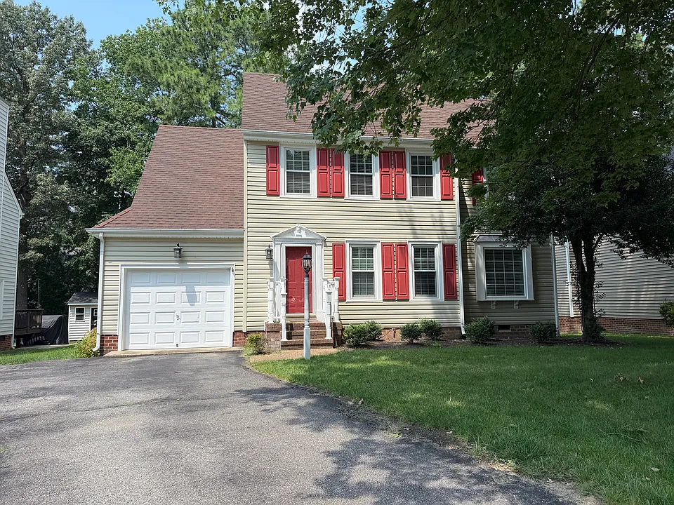 13128 Langtree Dr