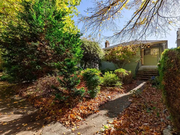 2878 W 14th Ave, Vancouver, BC V6K 2X4