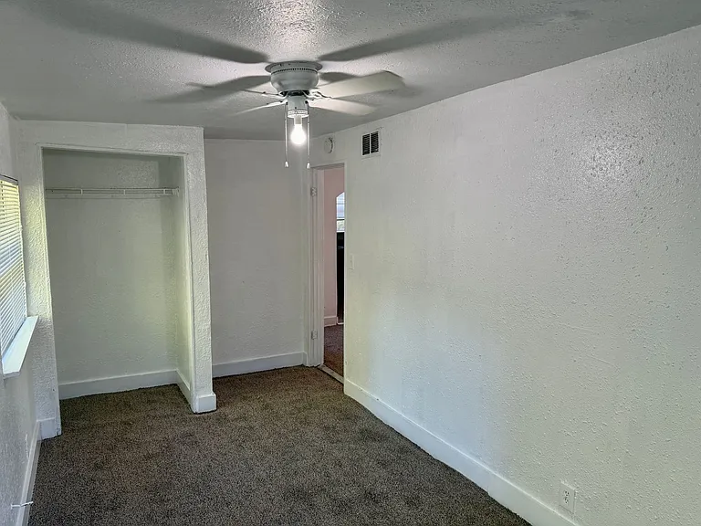 1825 23rd St S — Photo 19