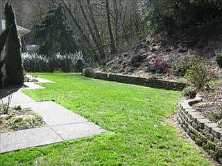 2nd image of 1389 NE Keyport Hills Dr