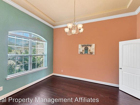 5th image of 27702 Yorkshire Brook Ln