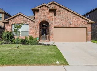 11329 Golden Ridge Ln, Haslet, TX 76052