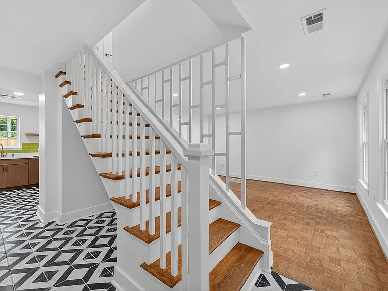 11523 Vale Rd — Photo 9