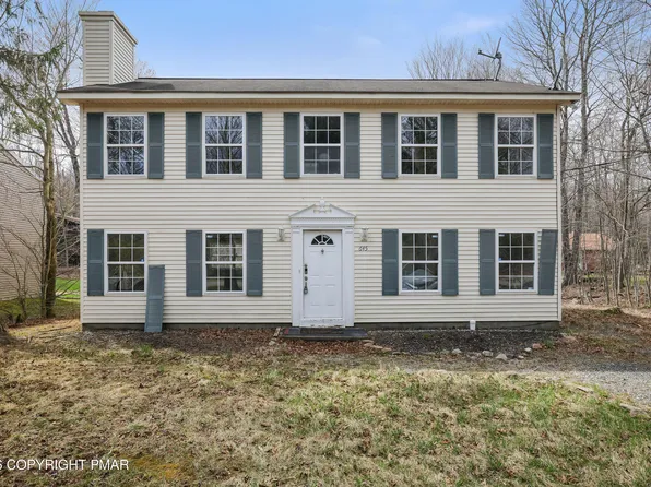 9753 Leland Ter, Tobyhanna, PA 18466