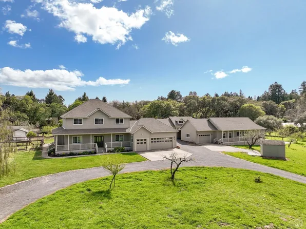 835 Blessing Way, Sebastopol, CA 95472