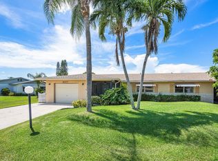 6077 Stanley Ln, Delray Beach, FL 33484