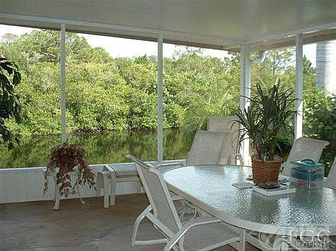 3rd image of 17521 Canal Cove Ct