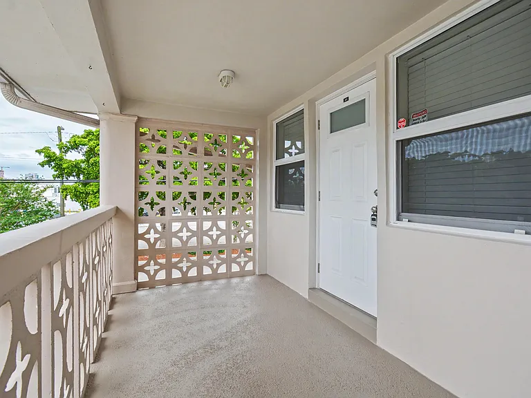 2701 NE 1st St #201 — Photo 15