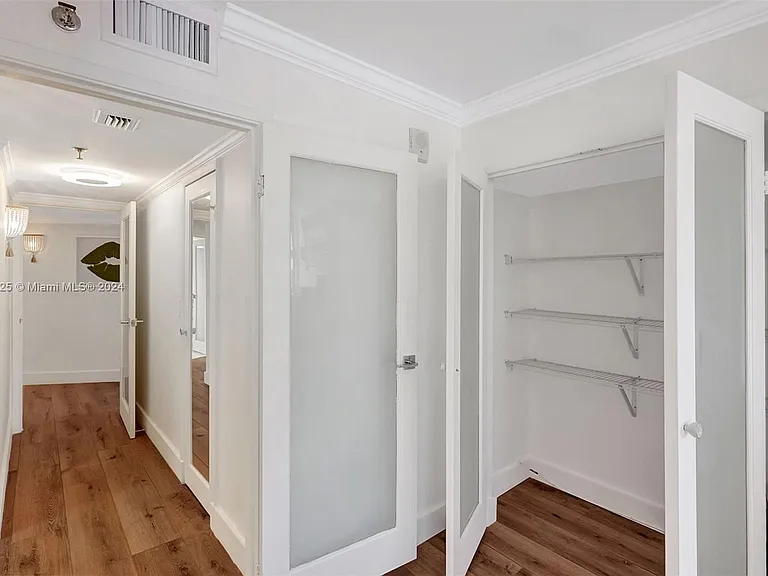 2401 Collins Ave #1902 — Photo 13
