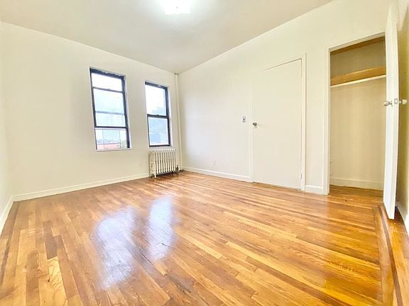 2nd image of 32-15 41st St #E2