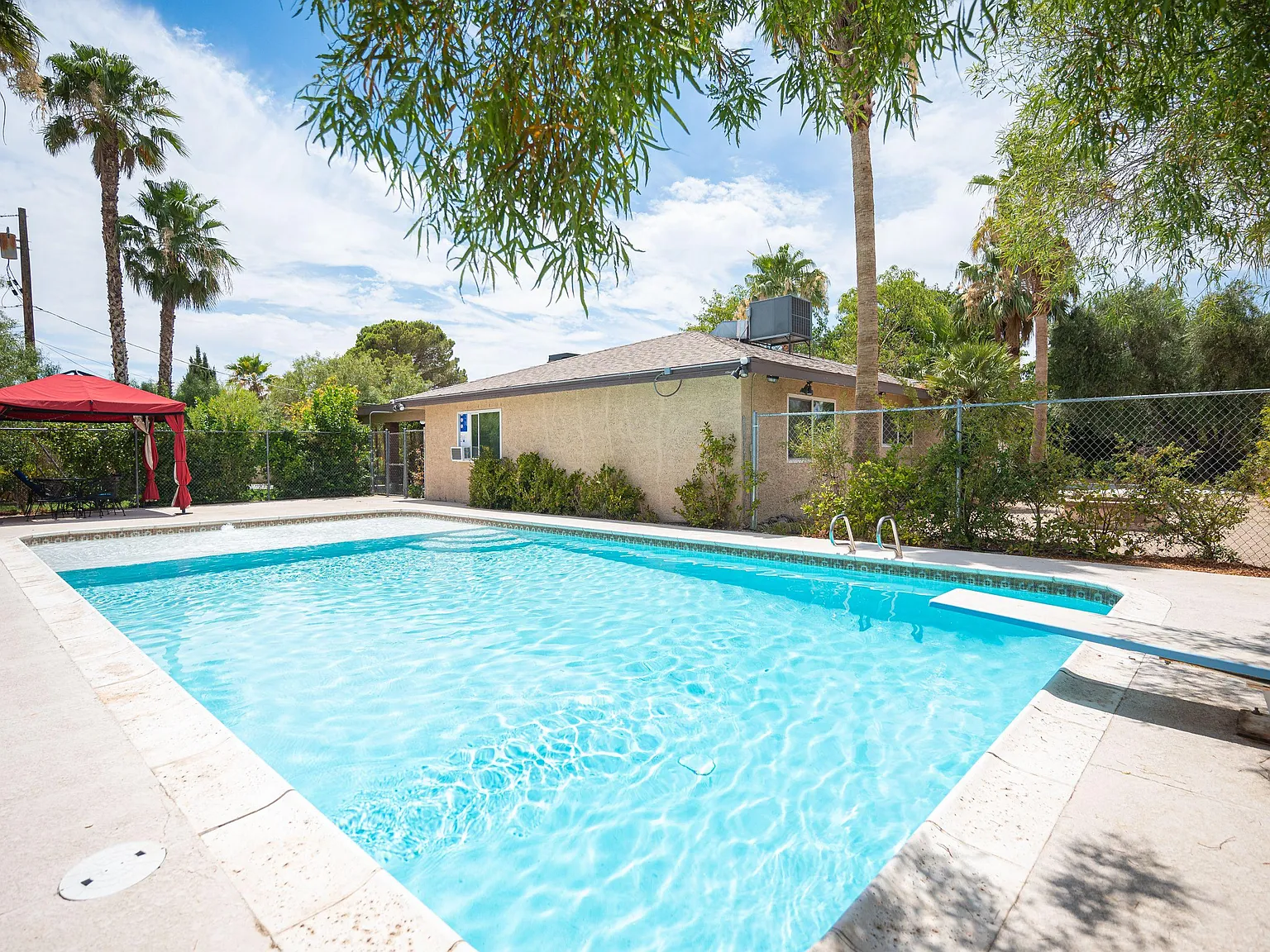 1 bed, 1.0 bath, 600 sqft, $1,590 — Photo 4
