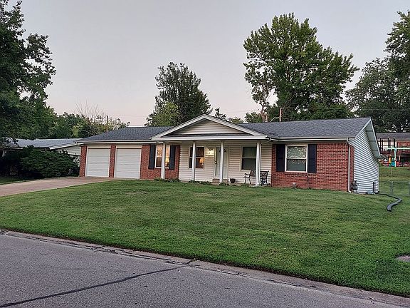 2nd image of 1008 Accent Dr