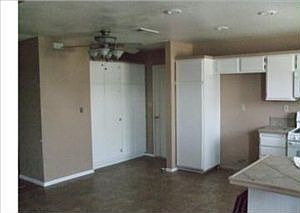 3rd image of 9625 Mignonette St