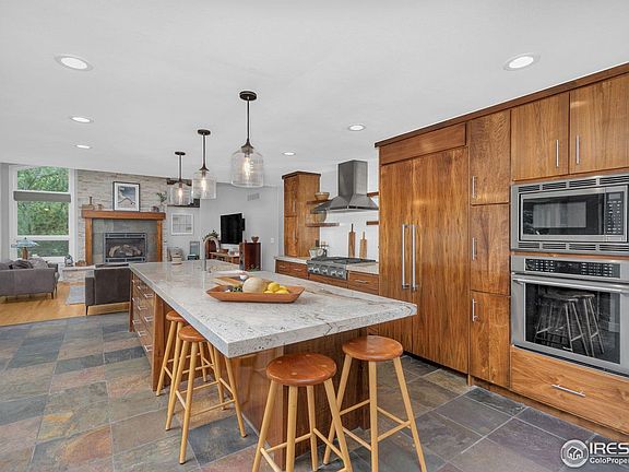 5th image of 6107 Ashton Ct
