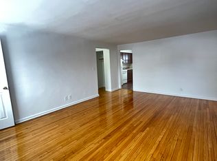 452C Grand Ave #24, Palisades Park, NJ 07650