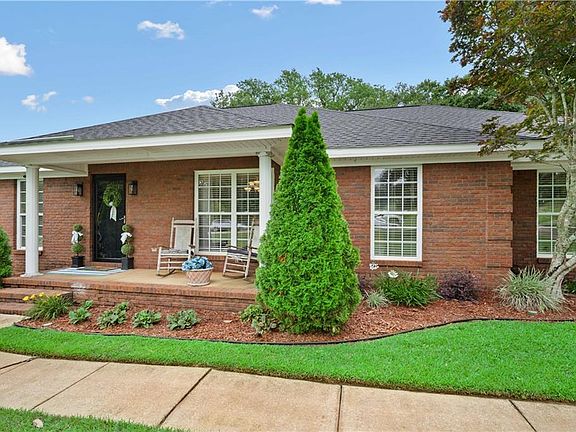 2nd image of 5585 Dawes Lane Ext