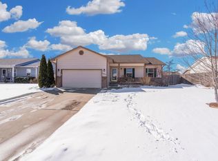 625 S Longbranch Dr, Maize, KS 67101