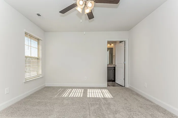 236 Bermuda Lakes Dr — Photo 4