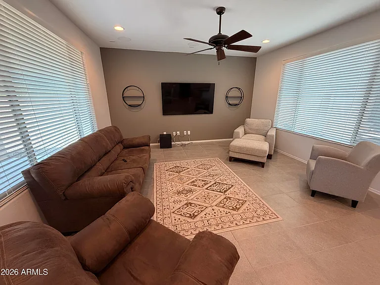 4024 N Cottonwood Dr — Photo 28