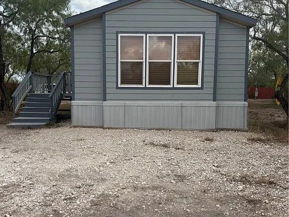 4th image of 122 County Road 3052